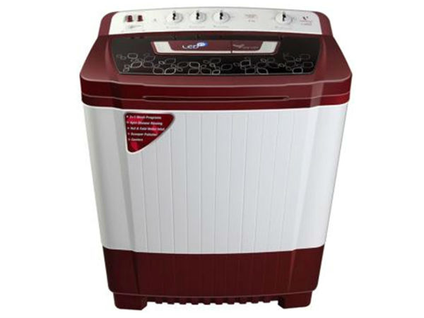 அதிரடி இலவசங்கள்