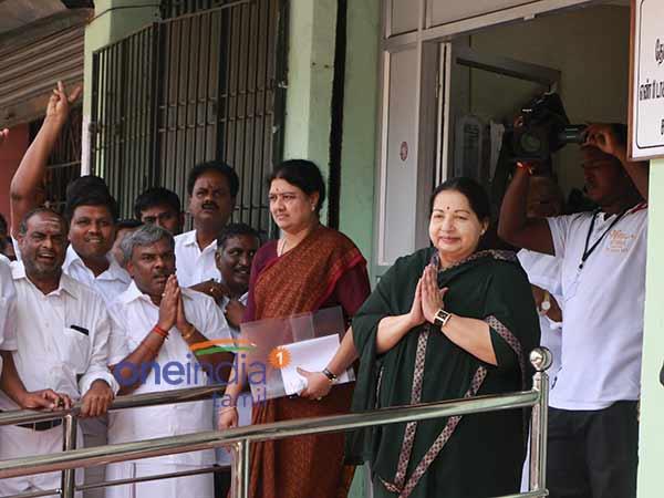 Sasikala and Jayalalitha