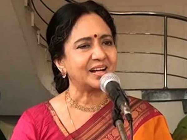 வெண்ணிற ஆடை நிர்மலா