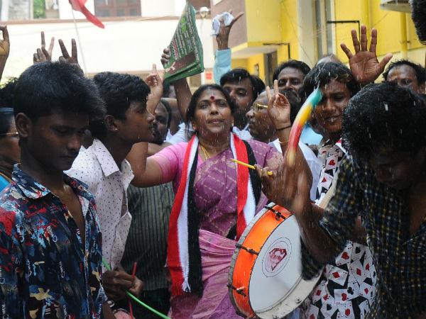 ஆரத்தி, சால்வைகள்