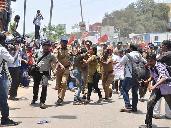 Makkal Adhikaram protest 
