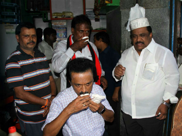 சூடா ஒரு கப் டீ