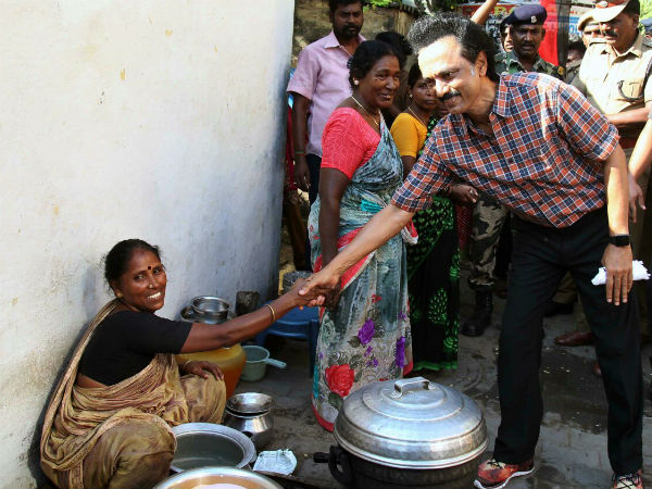 அம்பத்தூரில் ஸ்டாலின்