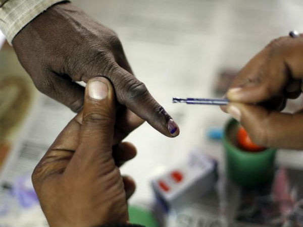 எதிரே வந்த 