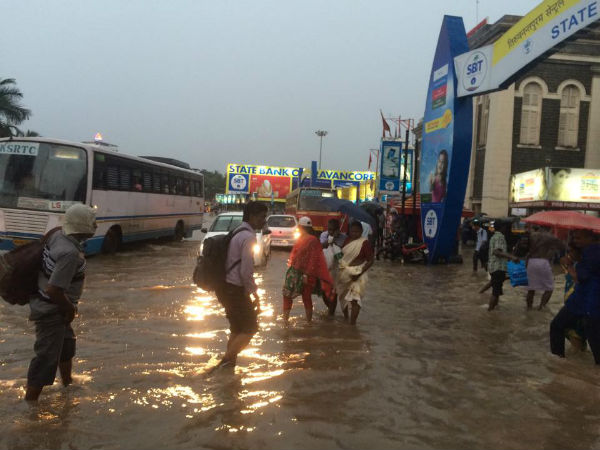 பல மணி நேர மின்வெட்டு