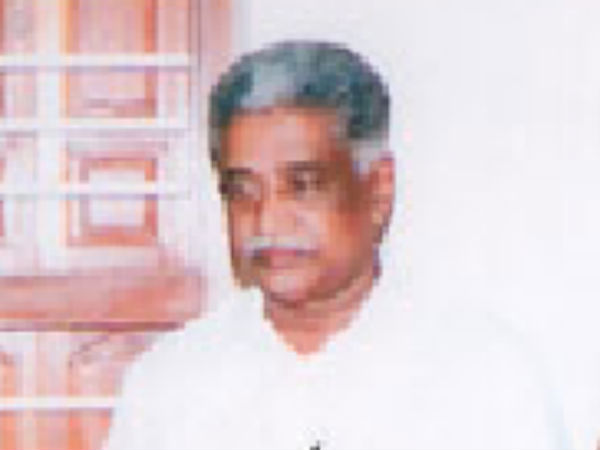 ராமசாமியைத் தலைவராக்க