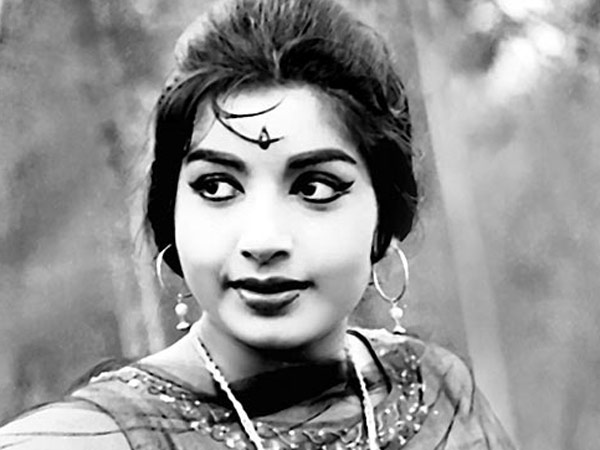 சரித்திர சாதனை