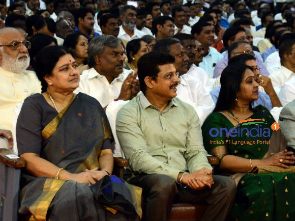 Jayalalithaa to be sworn-in CM sixth time today