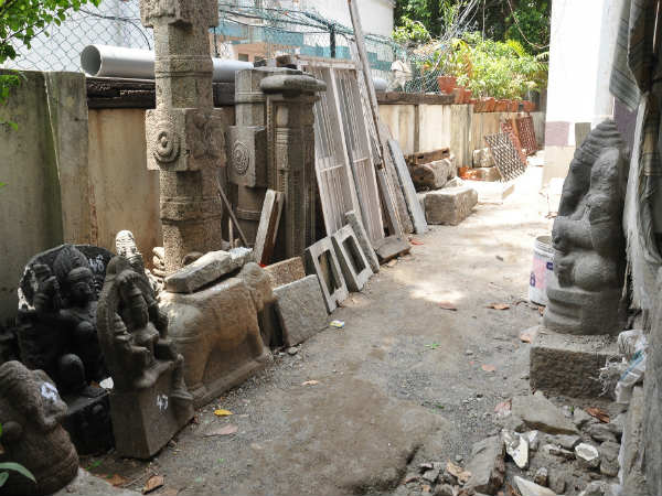 ஆயிரம் ஆண்டு பழமையான சிலைகள்