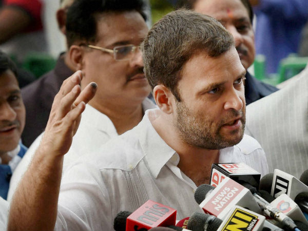 அரசி​யல் தலை​மை​யின் கட்​டுப்​பாடால் இந்​திய விமானப்​படை போர் விமானங்​களை இழந்​தது..