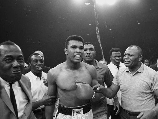 Knockout hero Short Biography Muhammad Ali
