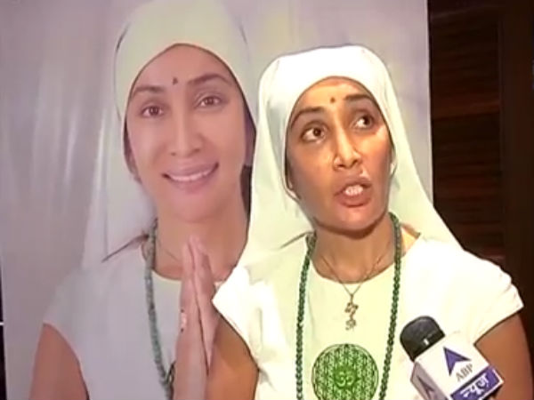 பெண் ஏசு