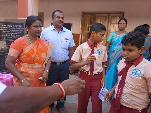 Nilavembu kasayam given to students