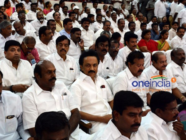 ஜெ. பதவி ஏற்பு விழா