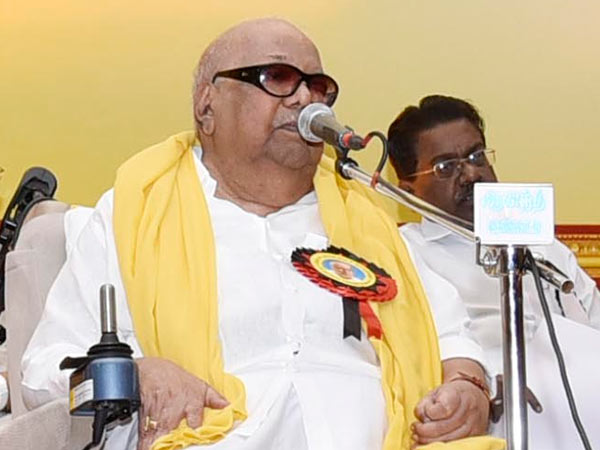 பெரிய அறை ஒதுக்க கோரிக்கை