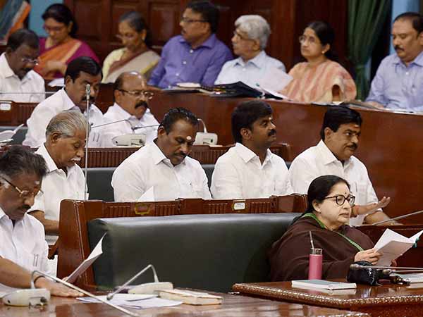 Why ADMK intervene in Stalin - Karunanidhi clash?