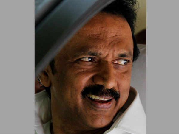 எதிர்க்கட்சி தலைவர்