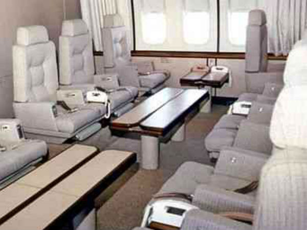 மீட்டிங் போடலாம்