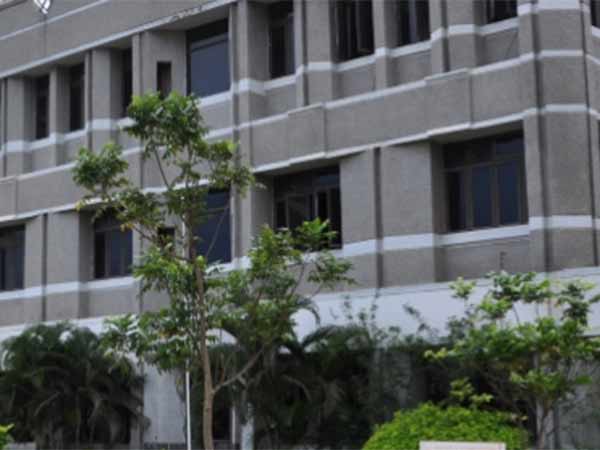 அதிகாரிகள் விசாரணை