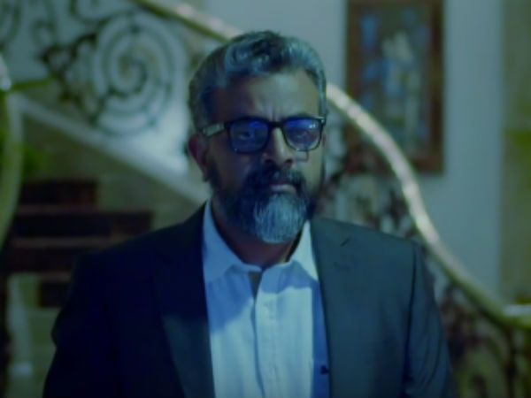 முதலில் காட்சிகள் முதலில் காட்சிகள்