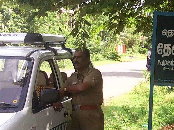 தகவல் கொடுத்த போலீஸ்