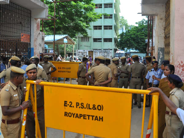 கண்ணீர் கண்ணீர்