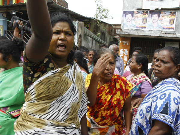 அடுத்த மாதம் திருமணம் அடுத்த மாதம் திருமணம்