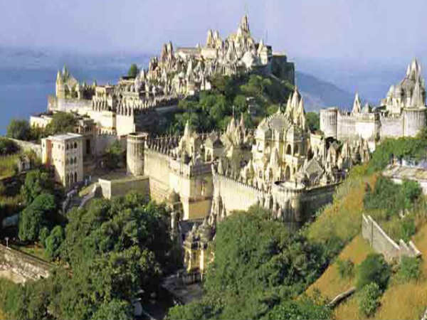 Palitana muslims struggle for non-vegetarian food 