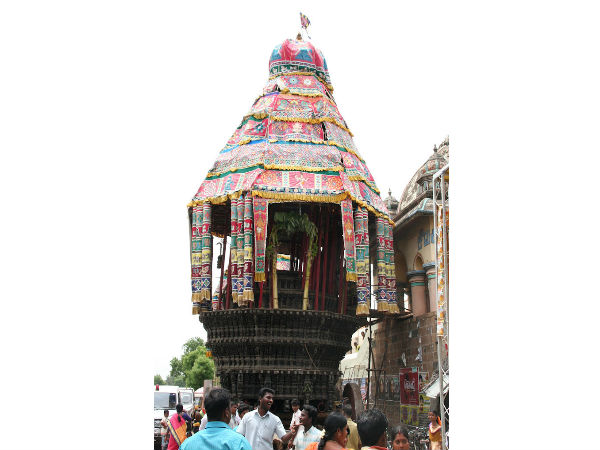 Aani Thirumanjanam car festival at Nataraja temple