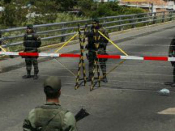 எல்லை திறப்பு