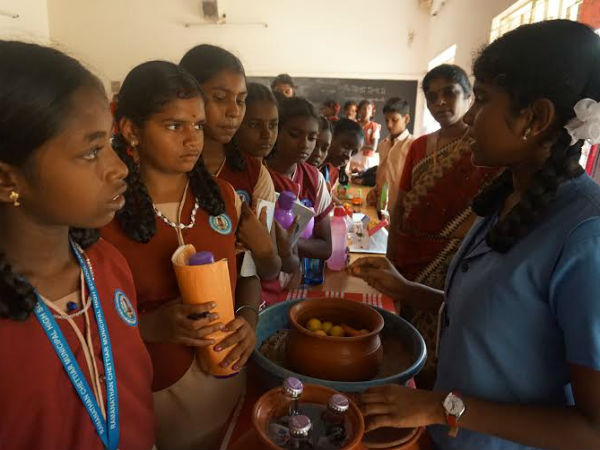 Science exhibition held in Karaikudi 