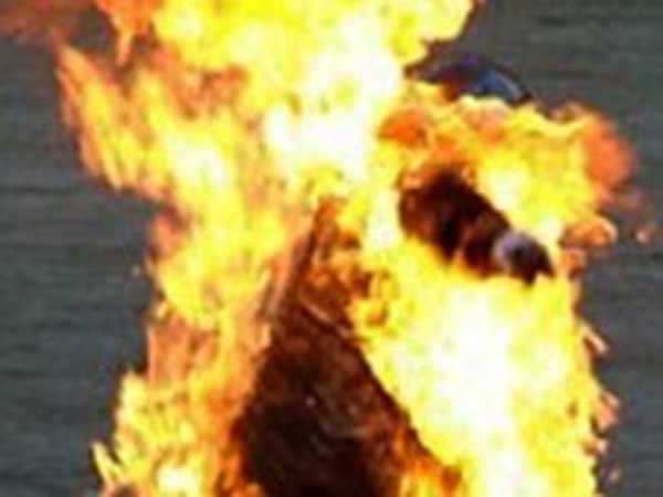 College Student immolates self and dies in Trichy College Student immolates self and dies in Trichy