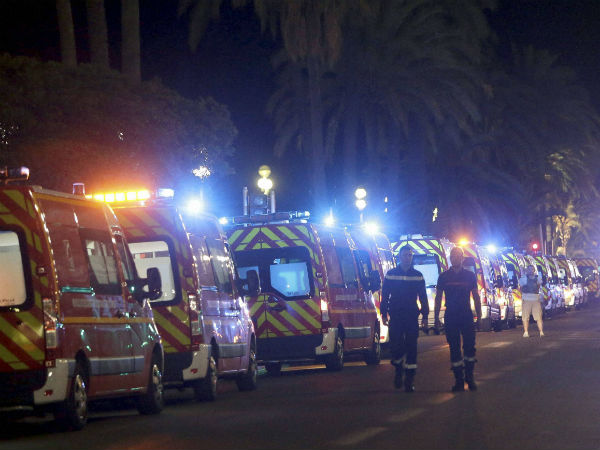 எமர்ஜென்சியின்போதே