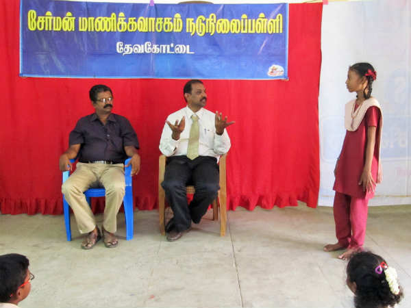 Singapore reseracher visits Devakottai school