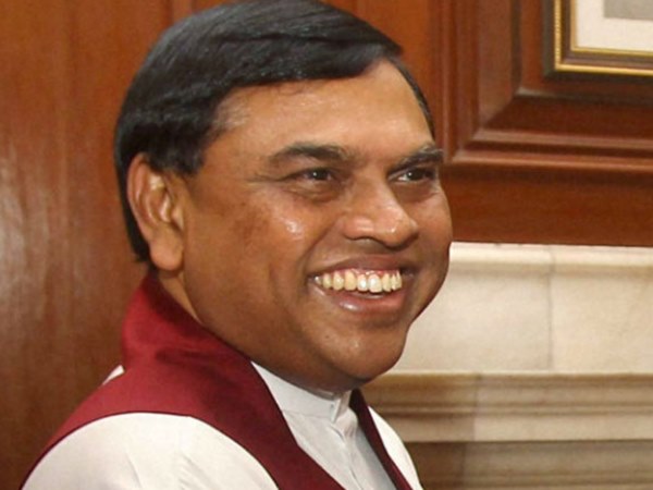 Former Minister Basil Rajapaksa admitted to hospital Former Minister Basil Rajapaksa admitted to hospital