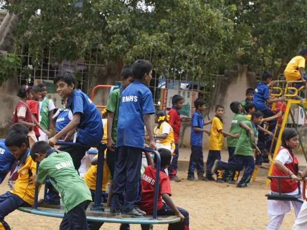 School students taken to park 