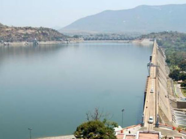 Water release from Mettur dam stepped up for Aadi Perukku Water release from Mettur dam stepped up for Aadi Perukku