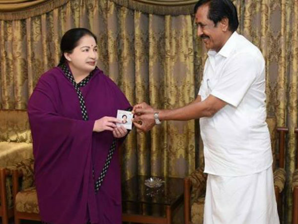 அதிமுகவில் ஐக்கியம் 