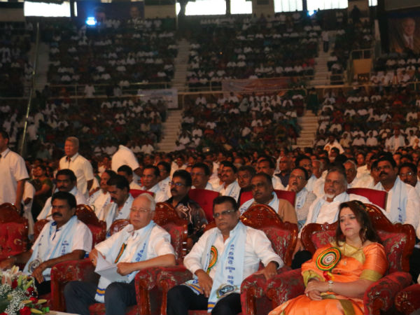  சிறப்பு விருந்தினராக நஜீப் ரசாக்