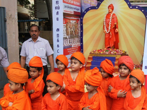 துறவிகள் பங்கேற்பு துறவிகள் பங்கேற்பு