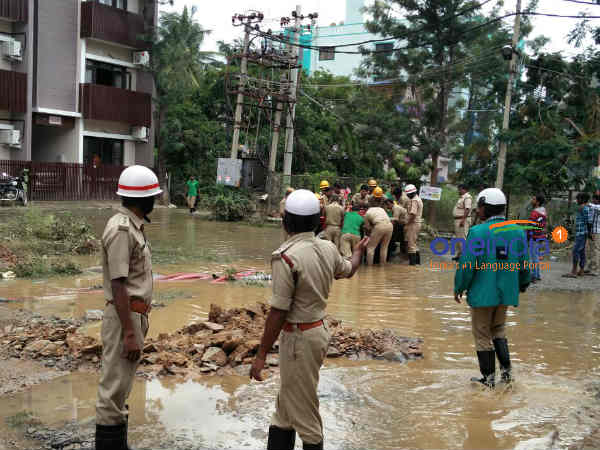 ஏரிகள் அழிப்பு