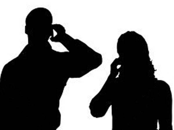 அடிக்கடி தனிமையில்