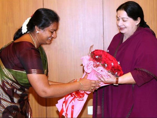 ஜெ.விடம் சசிகலா விளக்கம்