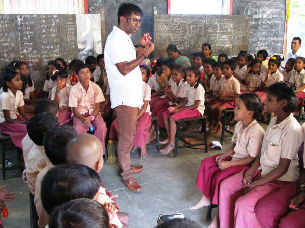 படிப்புதான் உயர்த்தும்
