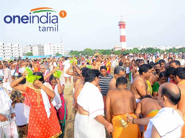 சென்னை கடற்கரையில் தர்ப்பணம் சென்னை கடற்கரையில் தர்ப்பணம்