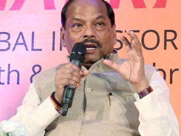 முதலாவது வேறு ஜாதி முதல்வர்