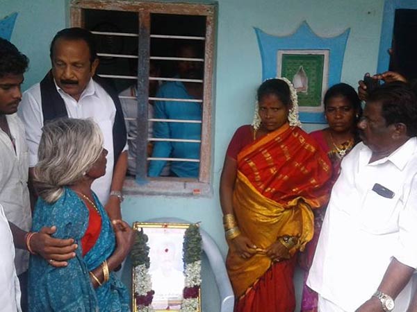 சீனிவாசன் குடும்பத்துக்கு... 