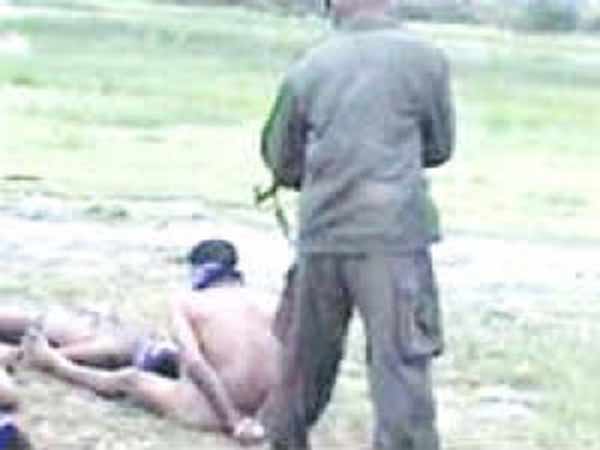 புலிகள் ஆயுதமேந்தியது தவறு...