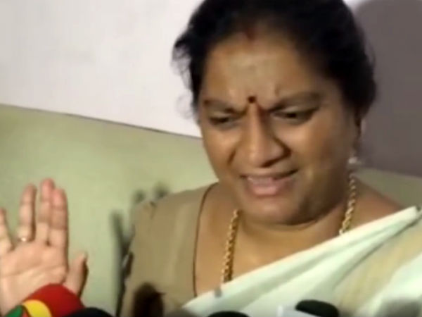இன பிரமுகர்களிடம் பேச்சு