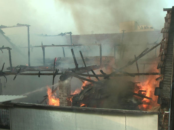 fire in Besant Nagar slum area fire in Besant Nagar slum area